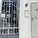 Yposkafo - Private - Santorini