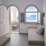 Yposkafo - Private - Santorini Fira (Santorini)
