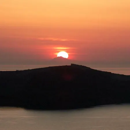 Yposkafo - Private - Santorini * Firá